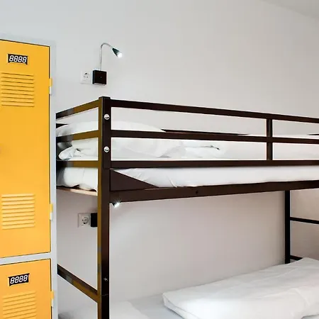 Alexanderplatz Accommodations *
